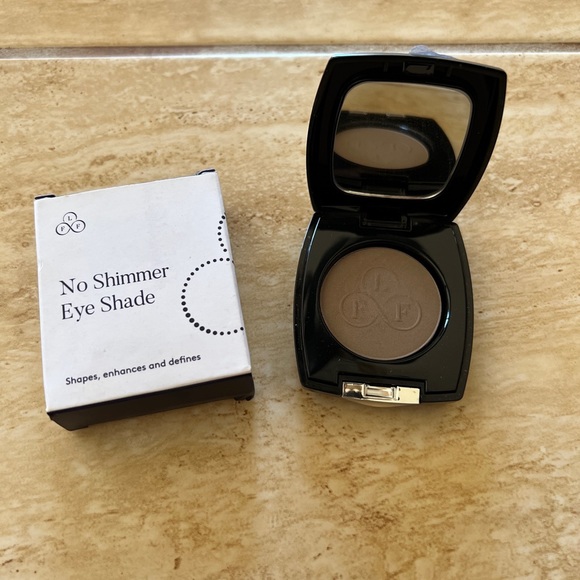 Look Fabulous Forever Makeup Look Fabulous Forever No Shimmer Eye Shade Shadow In Taupe